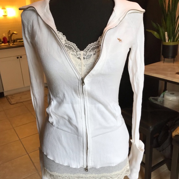 Abercrombie & Fitch Sweaters - ❌SOLD❌